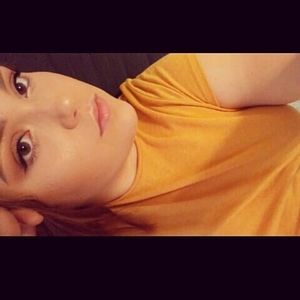 Meet your Posher, Hailey